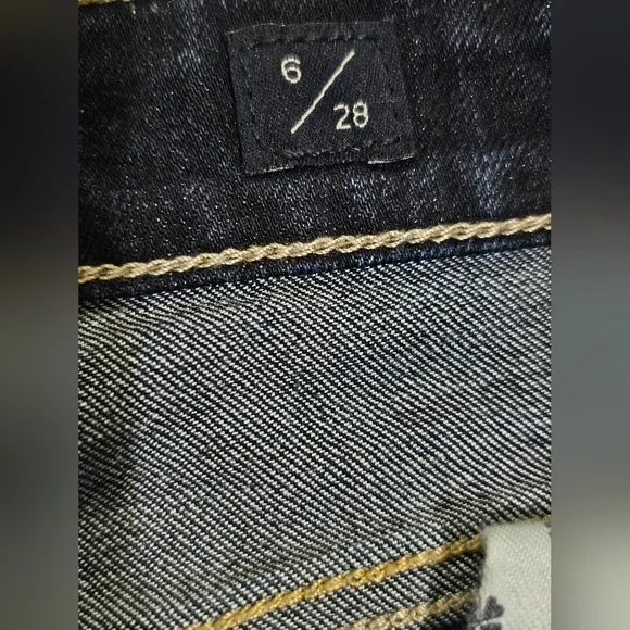 Lucky Brand Dark Blue Ankle Jeans - Picture 8 of 14